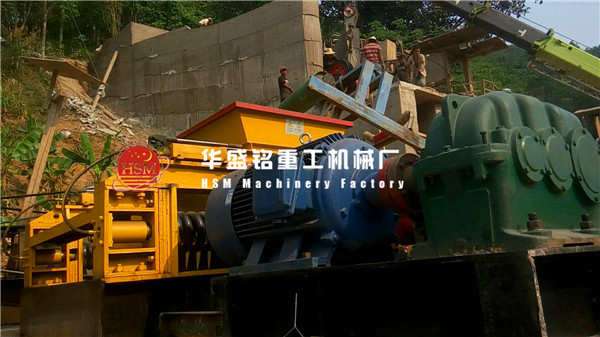 ��݁��ɰ�C�F������