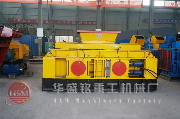 大型對輥破碎機(jī)哪個(gè)地區(qū)價(jià)格優(yōu)惠